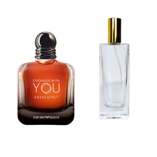 اسانس عطر استرانگر ویت یو ابسولوتلی